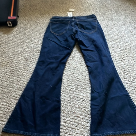 Abercrombie Vintage Flare jean size 10- NWT - Picture 8 of 8
